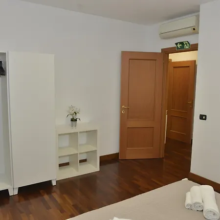 Md Parco Leonardo Apartment