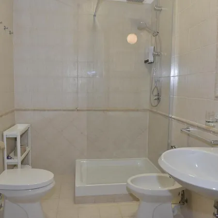 Md Parco Leonardo Apartment